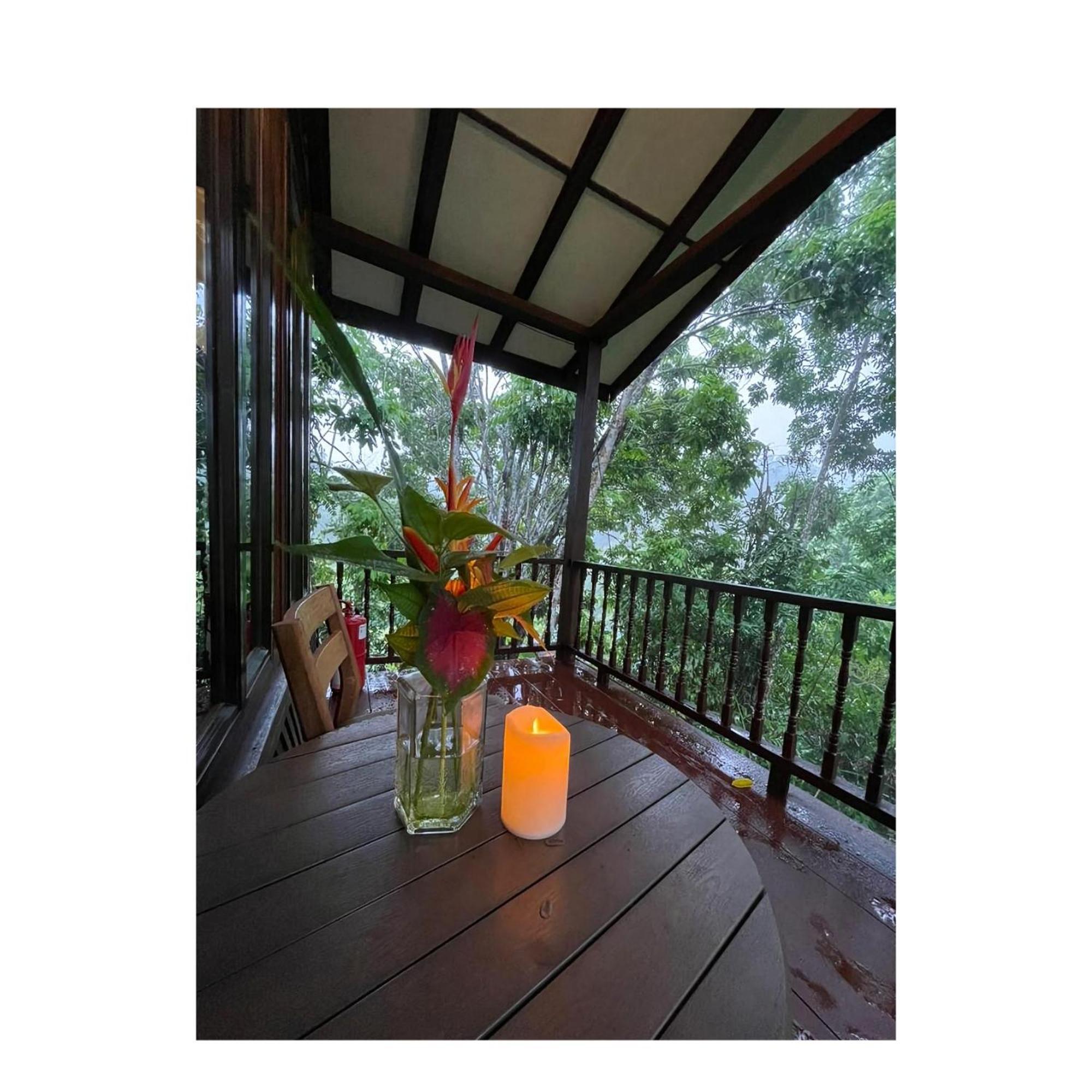 Villa Sri Kampung Куах Экстерьер фото