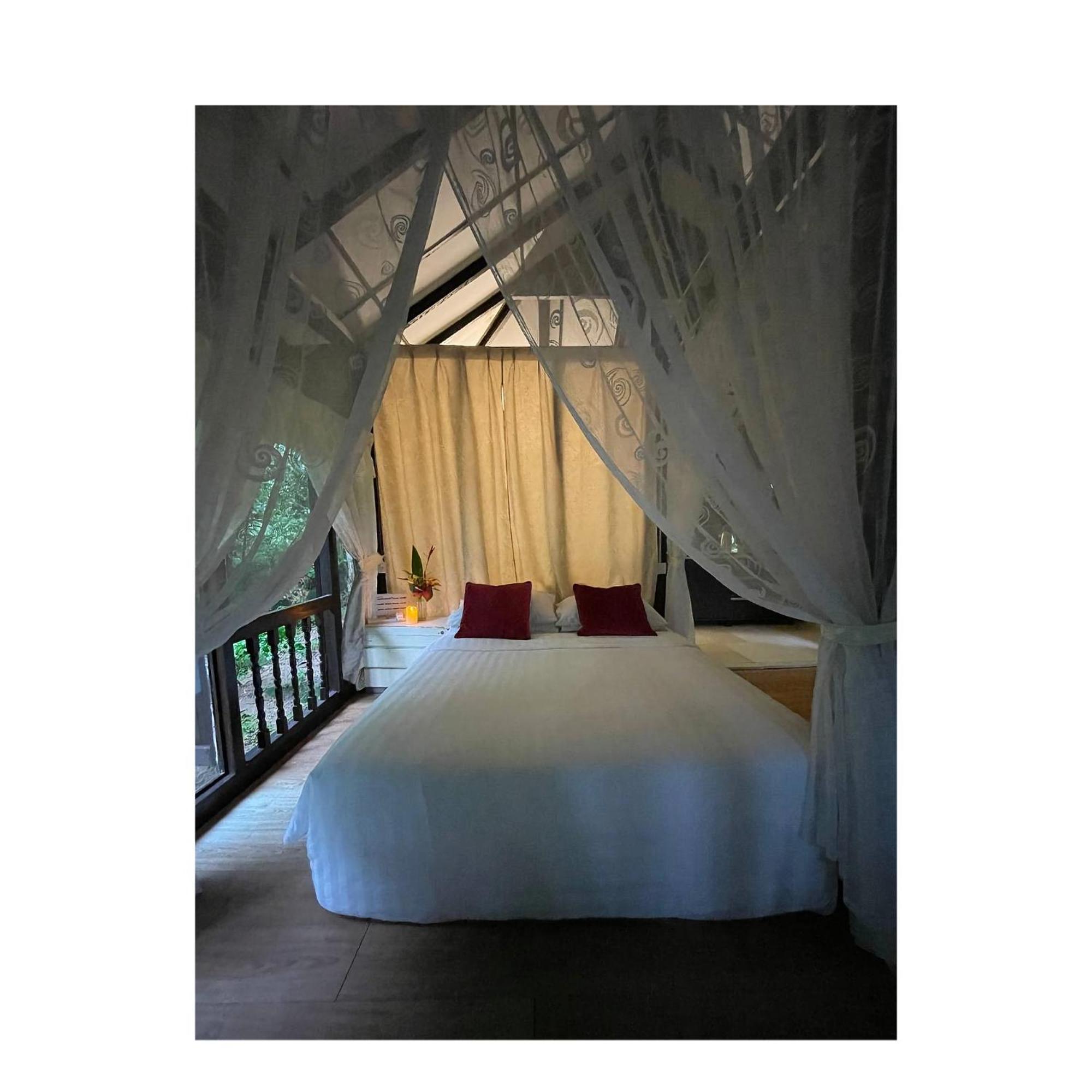 Villa Sri Kampung Куах Экстерьер фото