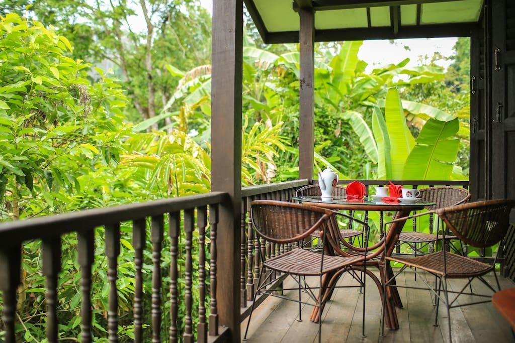 Villa Sri Kampung Куах Экстерьер фото